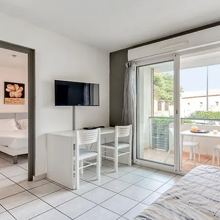 Le Fonserane - Vacanceole Hotel