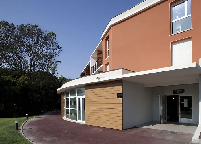 Hotel Le Fonserane - Vacanceole
