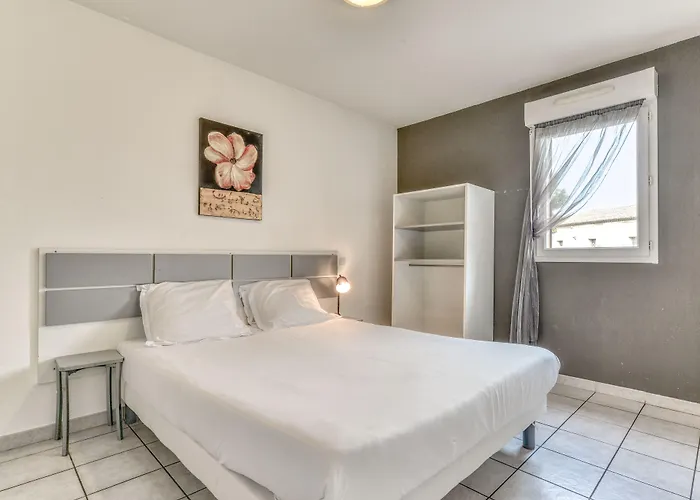 Le Fonserane - Vacanceole Hotel